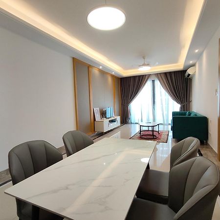 R&F Princess Cove Premium Home Stay 3Bed 2Bath ยะโฮร์บาห์รู ภายนอก รูปภาพ